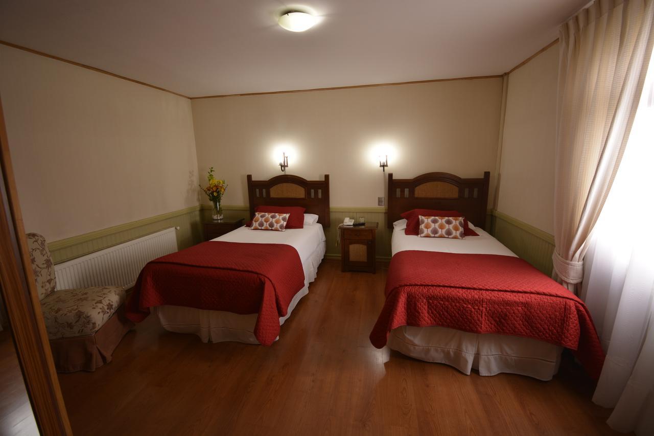 Hotel Di Torlaschi Valdivia Bagian luar foto